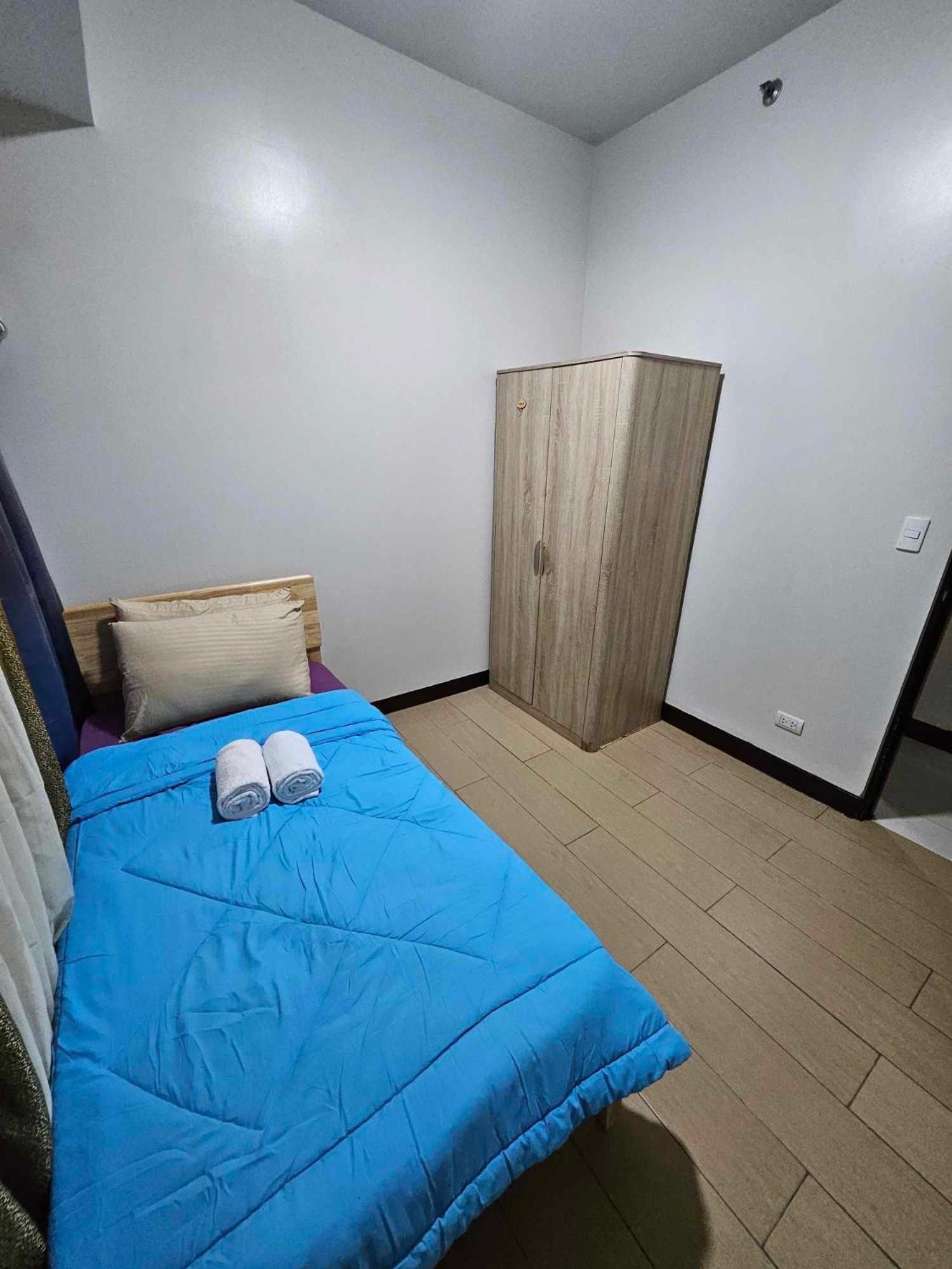 Cubao Manhattan Heights Unit 5A Tower C Quezón by Eksteriør bilde