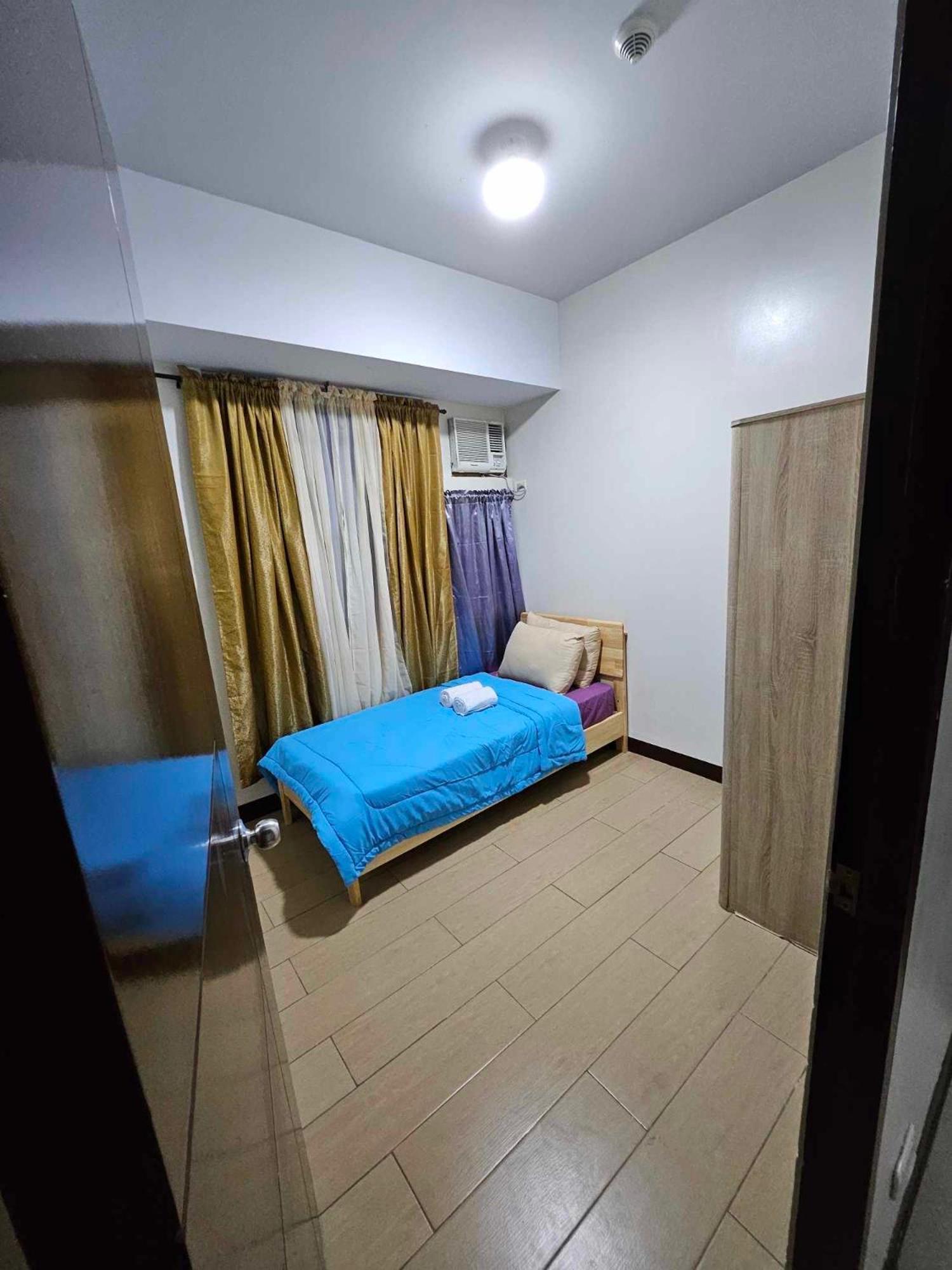 Cubao Manhattan Heights Unit 5A Tower C Quezón by Eksteriør bilde