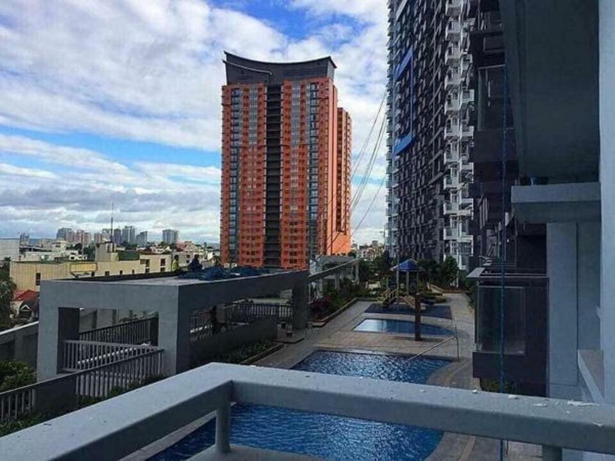 Cubao Manhattan Heights Unit 5A Tower C Quezón by Eksteriør bilde